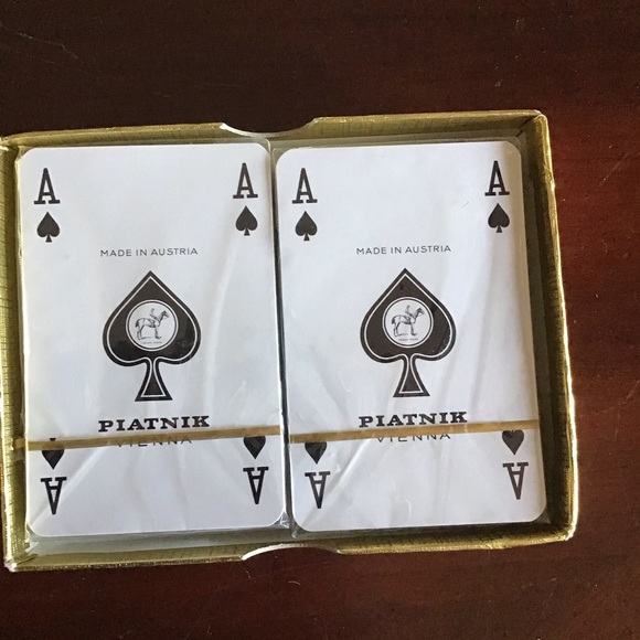 FINAL SALE NEW Gustav Klimt Boxed Playing Cards, Made in Austria - Picture 3 of 4